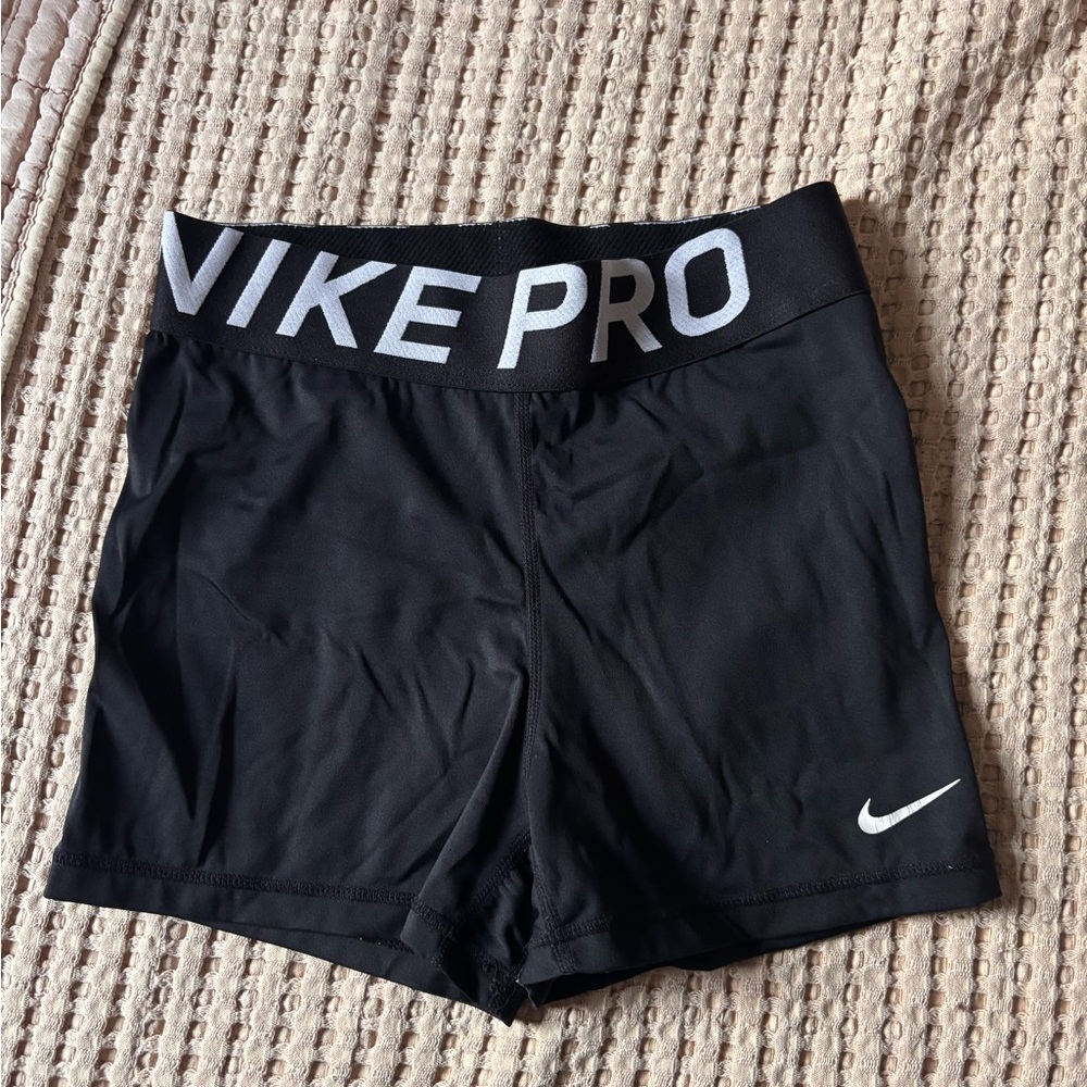 Nike Pro Women's Black Compression Shorts